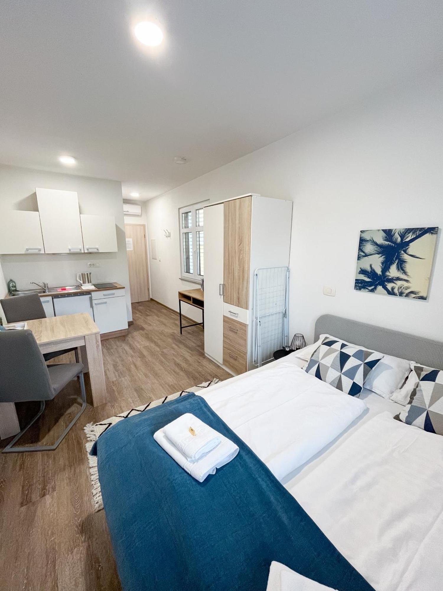 Anita'S Studio Apartments Ljubljana Eksteriør bilde