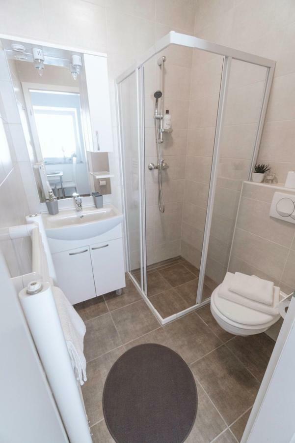 Anita'S Studio Apartments Ljubljana Eksteriør bilde